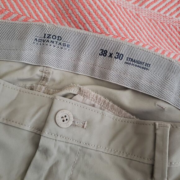 NWOT Men's Izod Advantage Performance Khaki Pants 38X30 Casual/Preppy/Minimalist - Picture 2 of 4